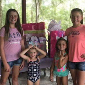 Meet your Posher, Betty jo